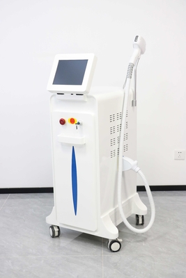 Wysokiej mocy Soprano Dual Handle Depilation Diod Laser Machine 4 Długość fali Lód Platyna Tytan Do Usuwania Włosów