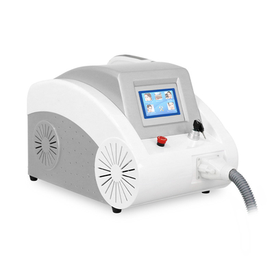 Przenośny laser Nd YAG Q Switch Znaki urodzenia Chloasma Pigment Usunięcie tatuażu Maszyna do oczyszczania skóry