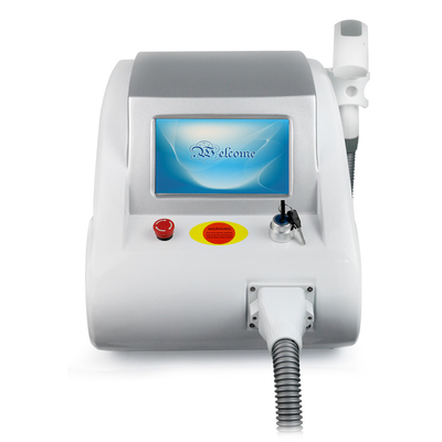 Przenośna maszyna do usuwania tatuaży Q Switched Nd Yag Laser Carbon Peeling Skin Whting Beauty Machine
