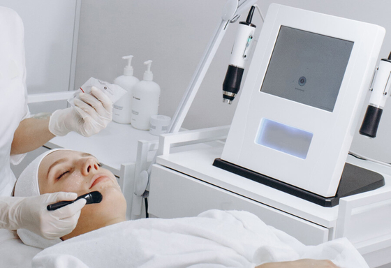 3 w 1 Oxygen Jet Peel Infusion Face Lift Stretching Beauty Skin Care CO2 Bubble Oxygenation Exfoliate Oxygen Facial Machine